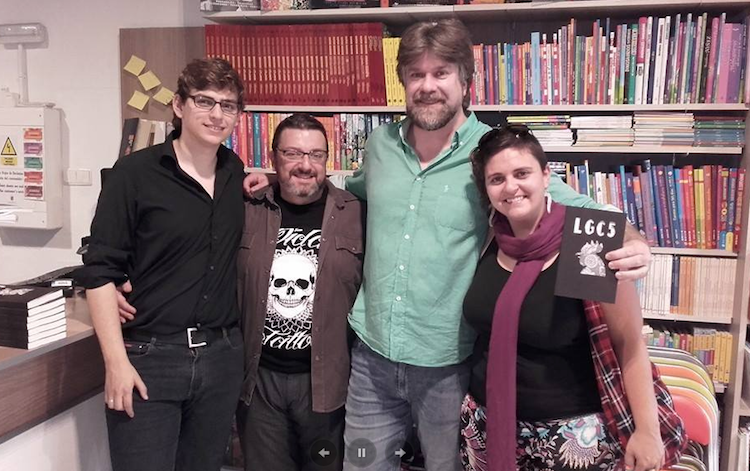 La escritora en la presentación de La Galla Ciencia en 'La montaña mágica'